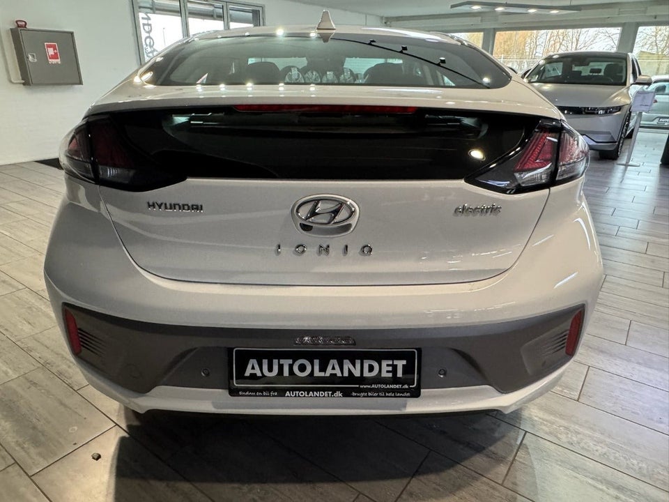 Hyundai Ioniq 40 EV Trend 5d