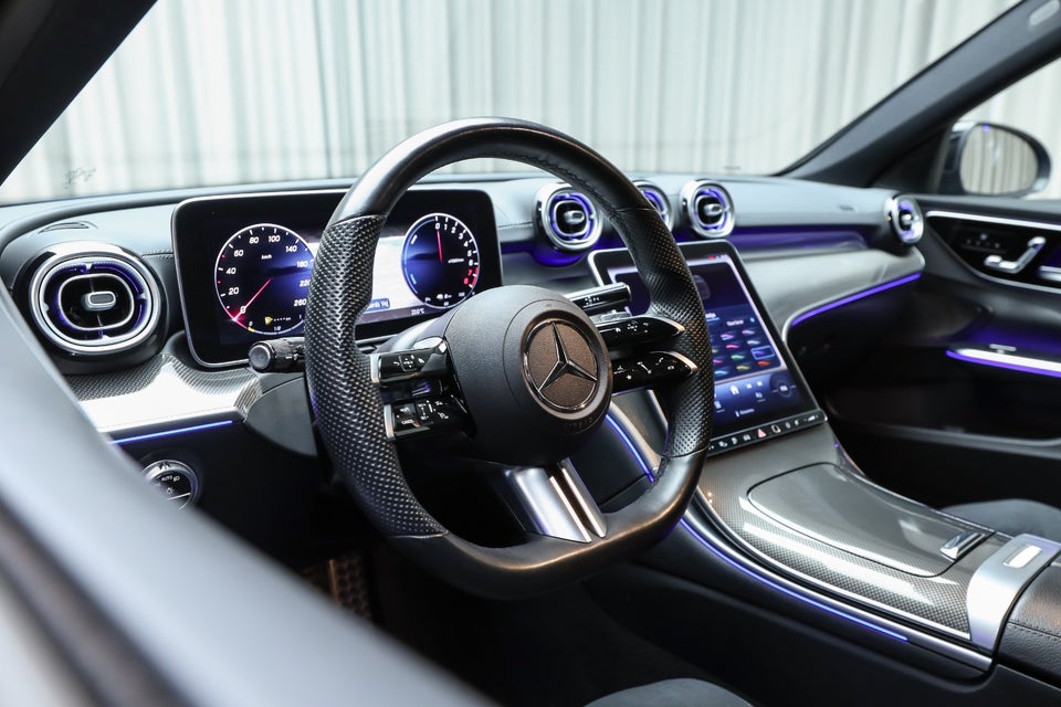 Mercedes C300 e 2,0 AMG Line stc. aut. 5d