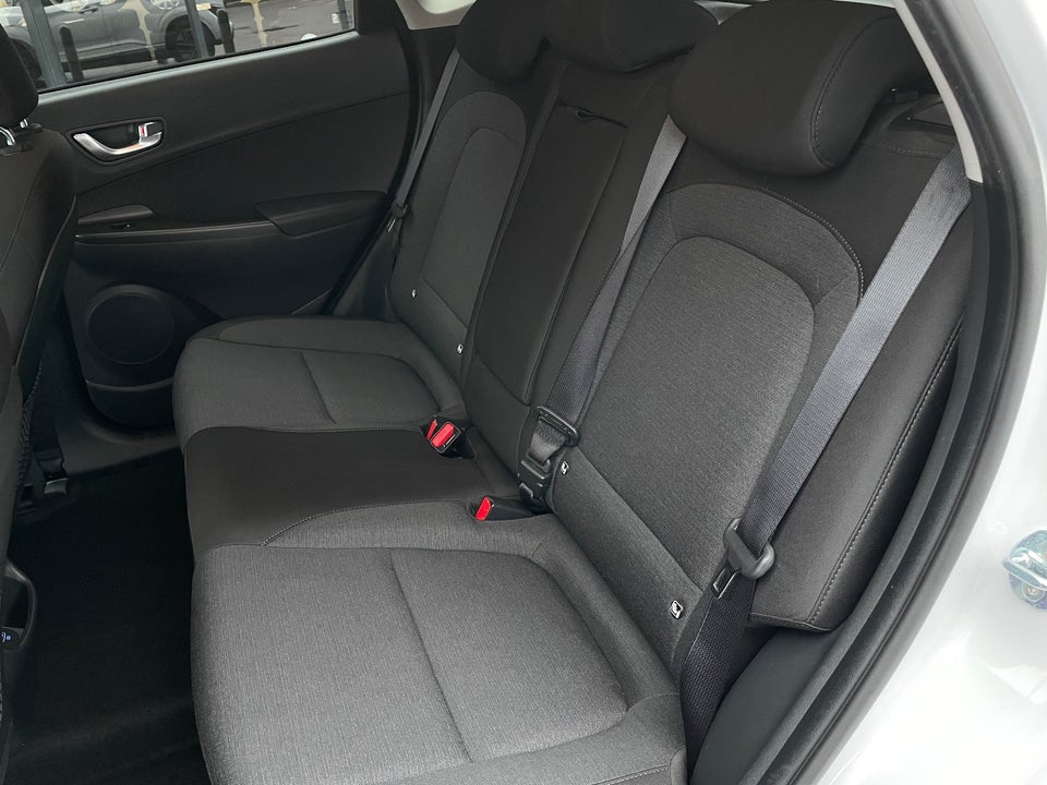 Hyundai Kona 64 EV Advanced 5d