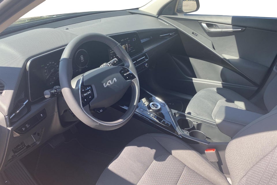 Kia Niro 64 EV Final Edition 5d