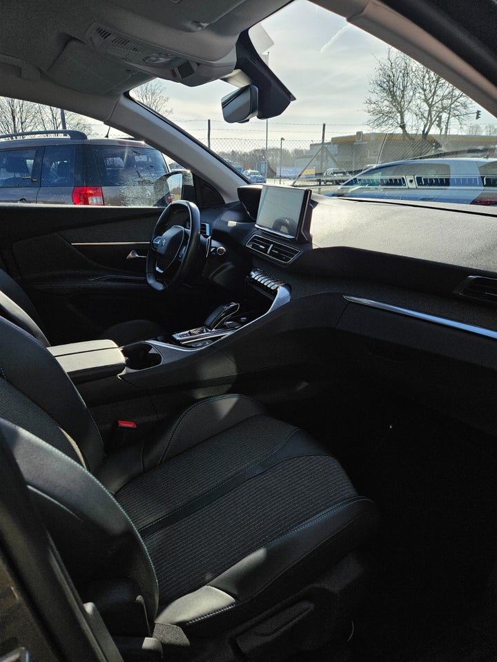 Peugeot 3008 1,6 Hybrid Allure Sport Limited EAT8 5d