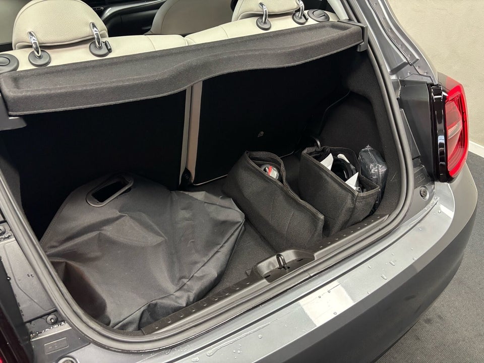 Fiat 500e 42 la Prima 3+1 4d