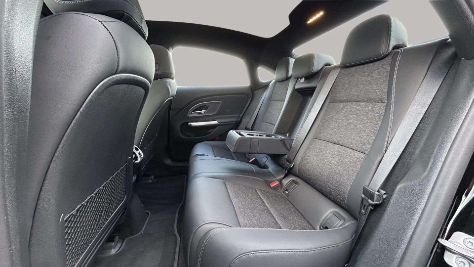Mercedes CLA250+ electric Progressive Advance Plus 4d