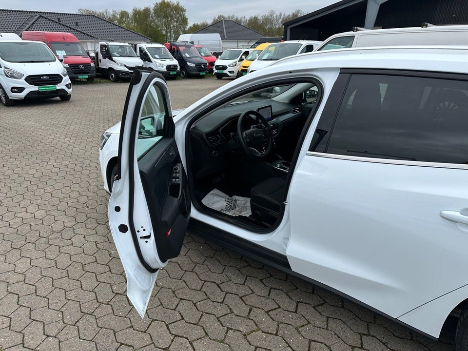 Ford Focus 1,5 EcoBlue Titanium stc. aut. Van 5d