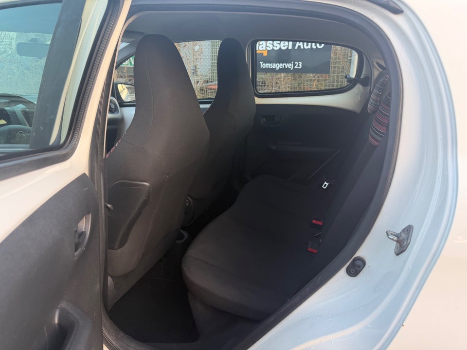 Citroën C1 1,2 PureTech Feel 5d