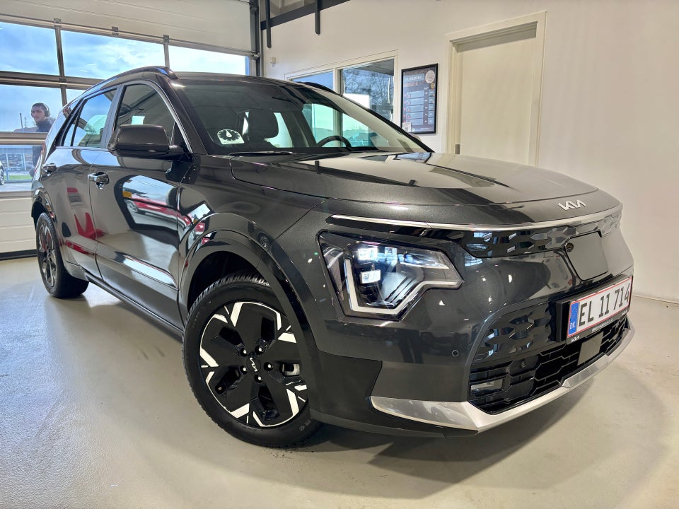 Kia Niro 64 EV Prestige 5d