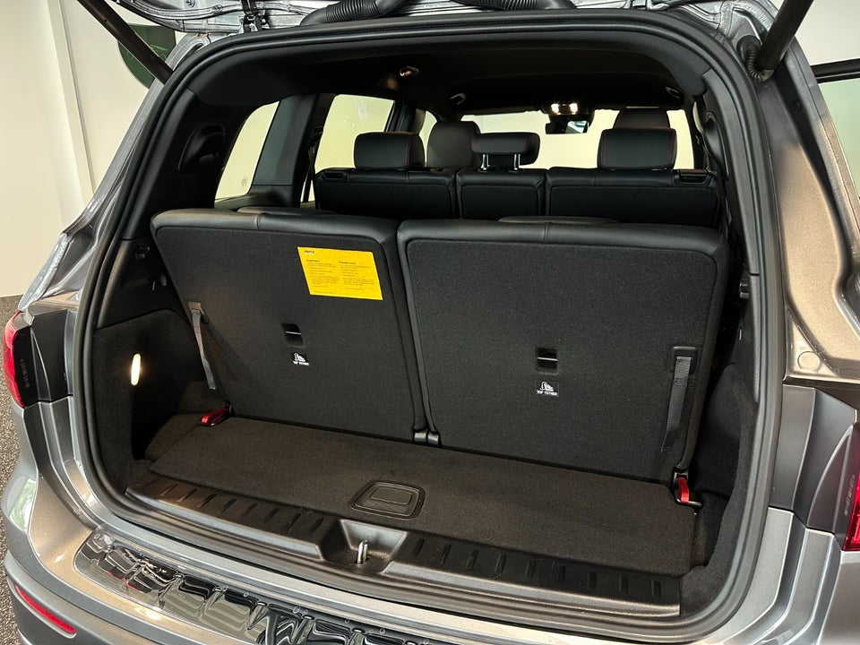 Mercedes EQB250+ AMG Line 7prs 5d