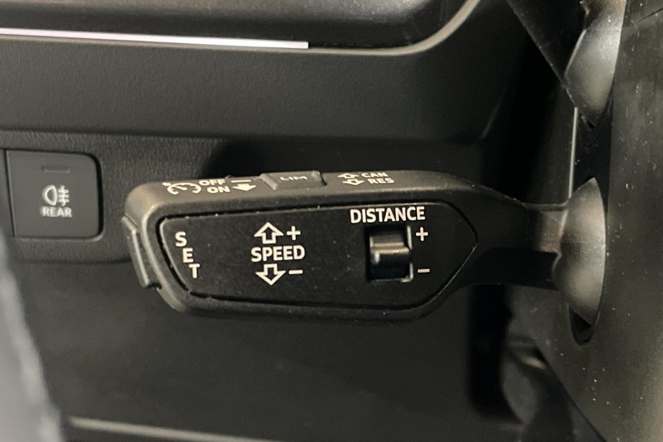 Audi Q4 e-tron 40 S-line 5d