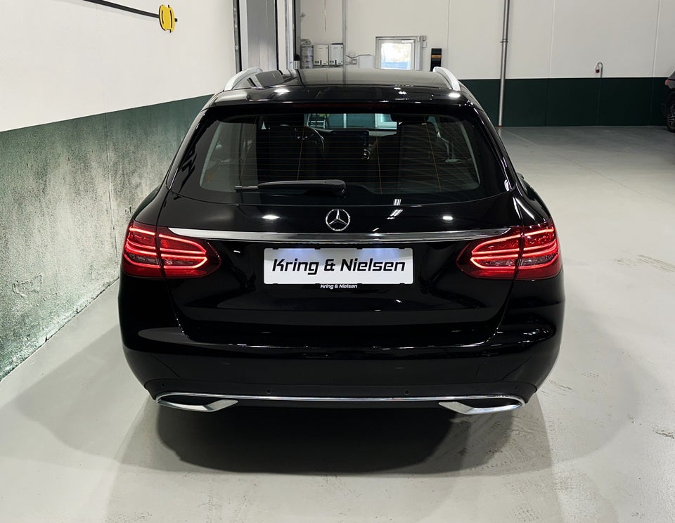 Mercedes C220 d 2,0 Avantgarde stc. aut. 5d