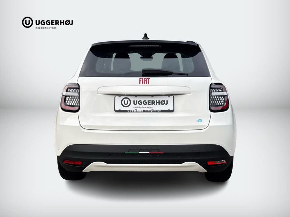 Fiat 600e 54 (RED) 5d