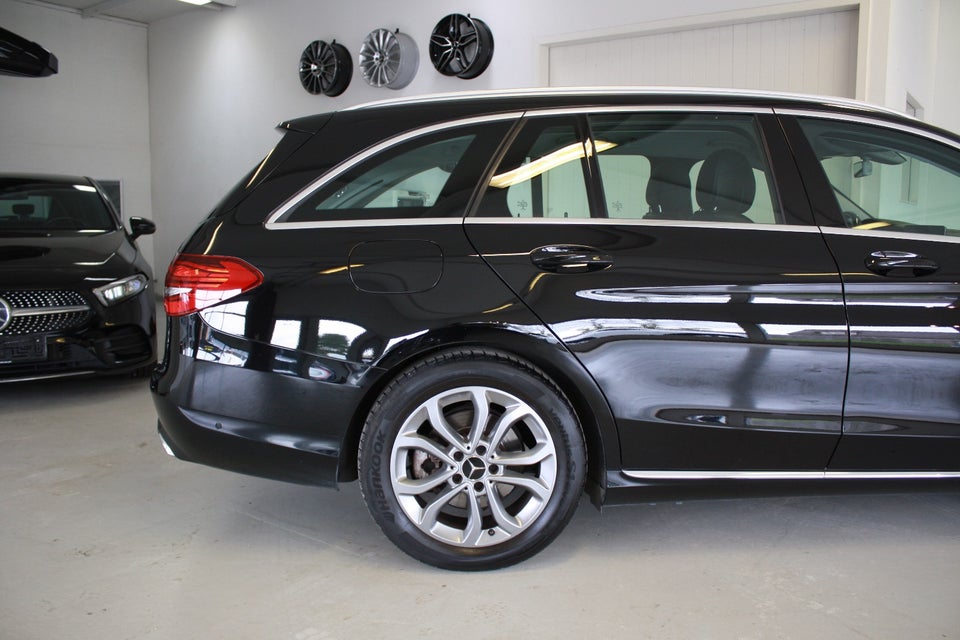 Mercedes C200 1,5 Advantage stc. aut. 5d