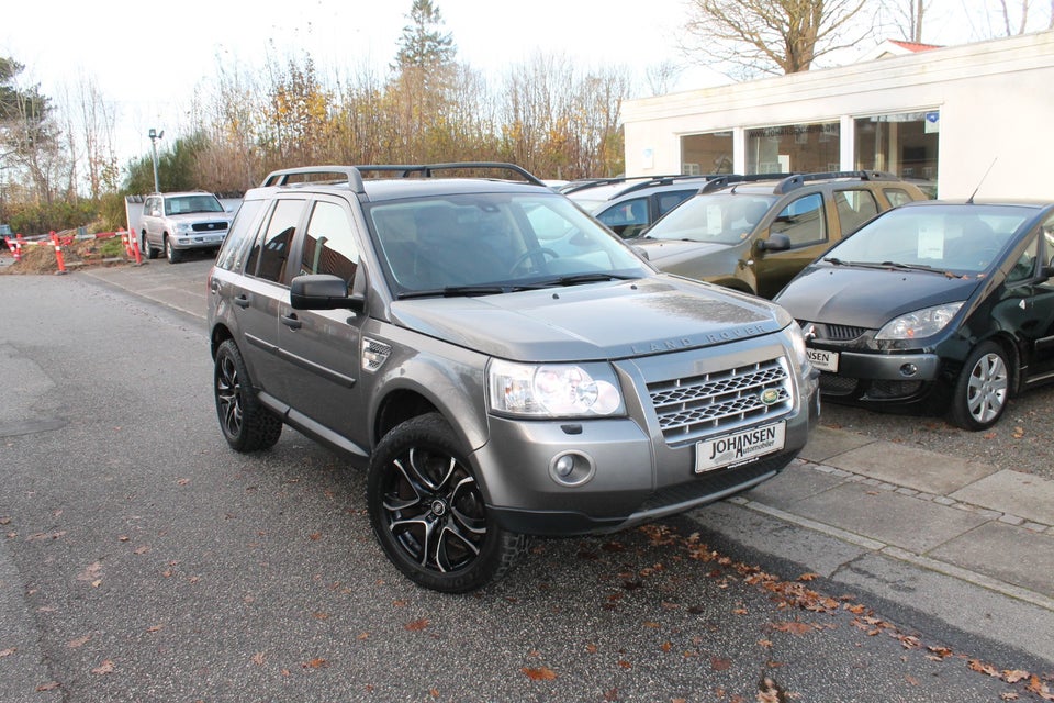 Land Rover Freelander 2 2,2 TD4 SE aut. Van 5d