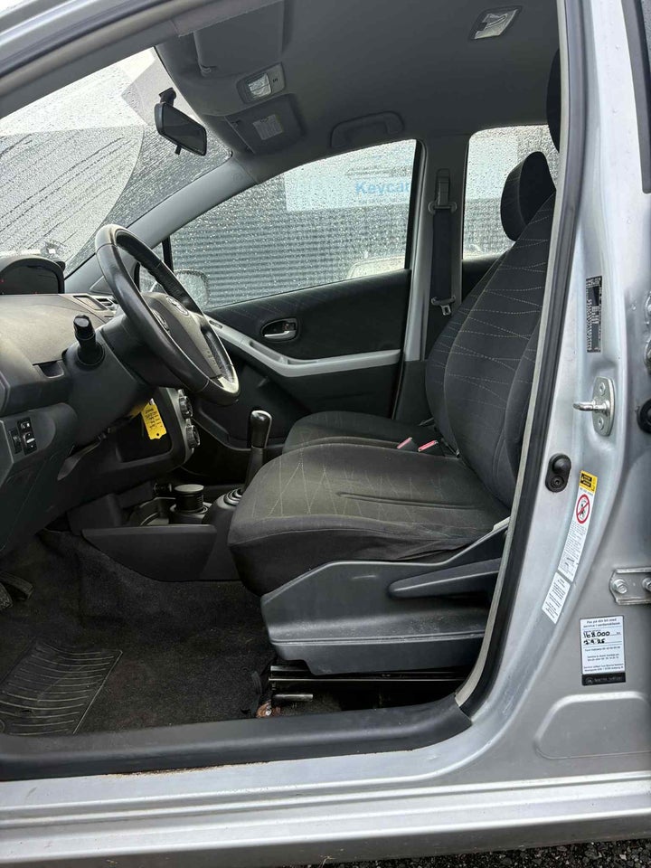 Toyota Yaris 1,4 D-4D Luna 5d