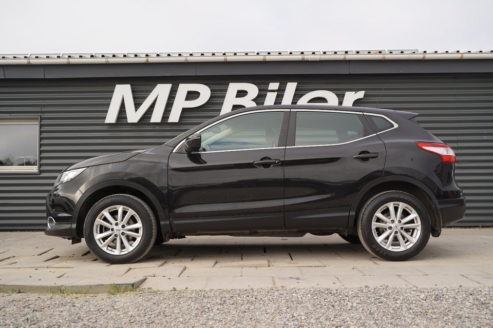 Nissan Qashqai 1,2 Dig-T 115 Acenta 5d