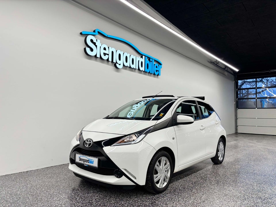 Toyota Aygo 1,0 VVT-i x-sky 5d