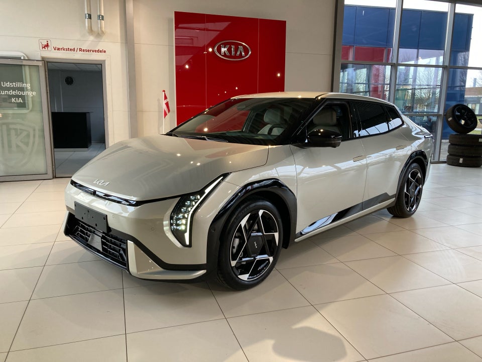 Kia EV4 81 Long Range GT-Line Fastback 4d