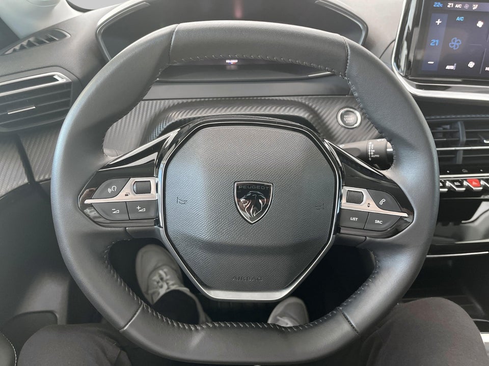 Peugeot 208 1,2 PureTech 100 Allure+ 5d