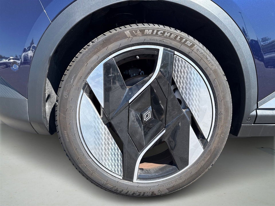 Renault Scenic E-Tech 87 Iconic 5d