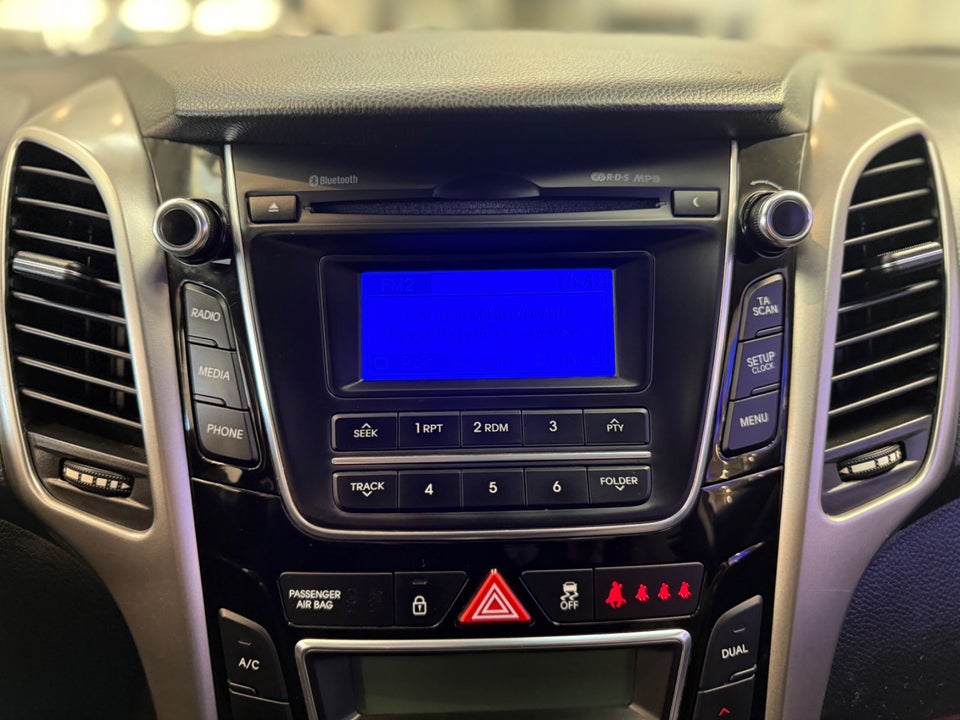 Hyundai i30 1,6 GDi Comfort Eco 5d