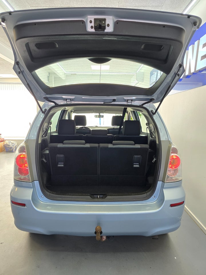 Toyota Corolla Verso 1,6 Terra 7prs 5d