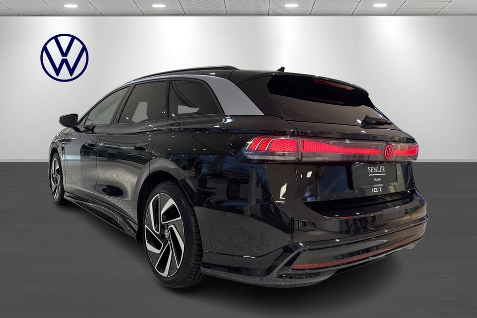 VW ID.7 86 Style S Tourer 5d