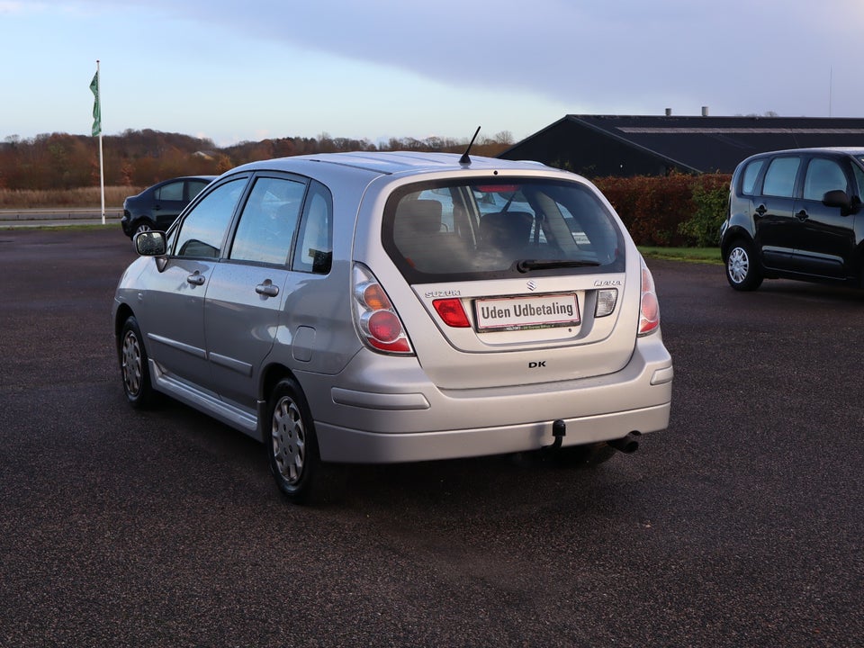 Suzuki Liana 1,6 GLX 5d