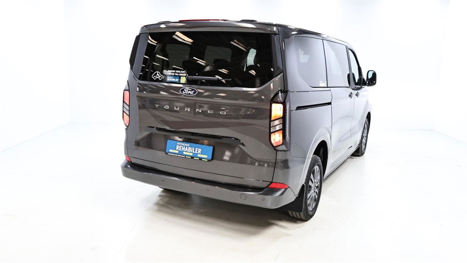 Ford Tourneo Custom 320S 2,0 EcoBlue Titanium aut.