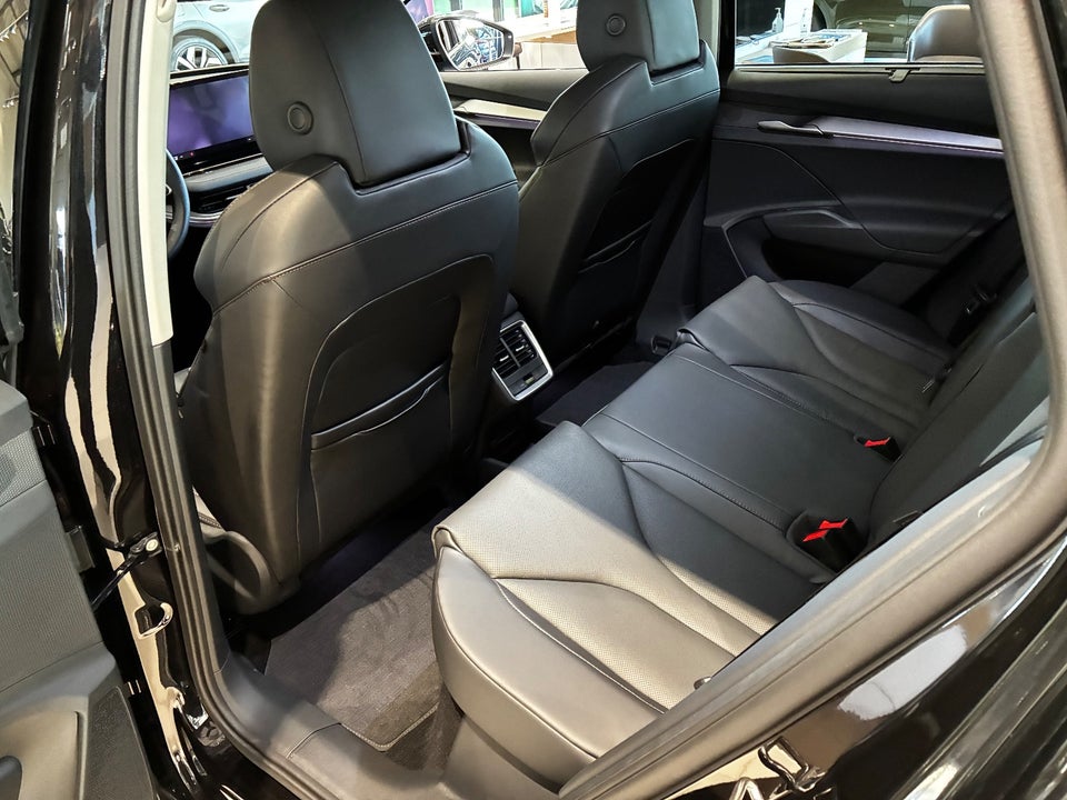 Skoda Elroq 85 iV 5d