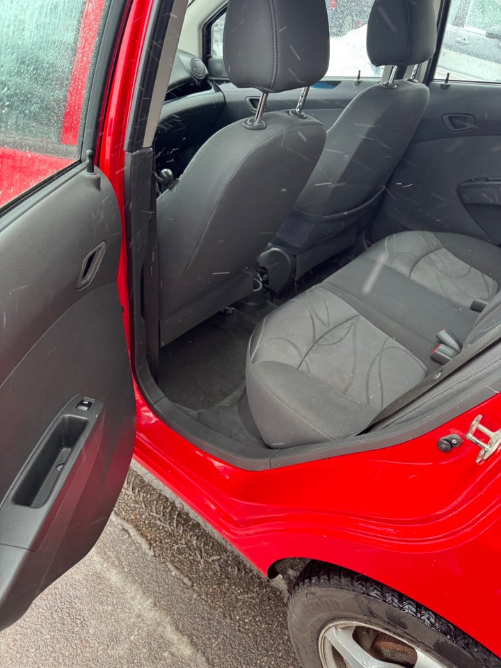 Chevrolet Spark 1,0 LS 5d