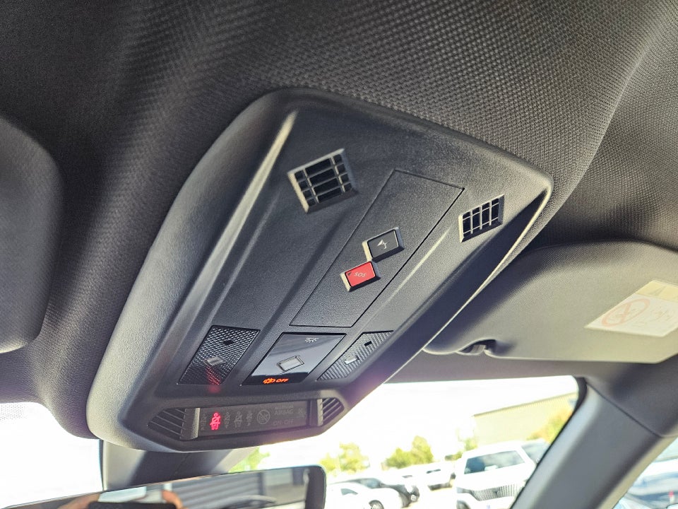 DS DS 3 CrossBack 50 E-Tense Performance Line Pack 5d