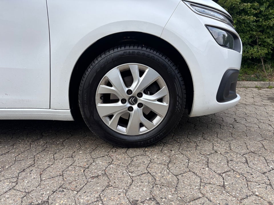 Citroën Grand C4 SpaceTourer 1,2 PureTech 130 Cool 7prs 5d