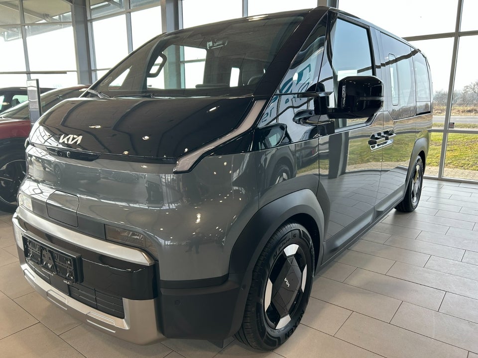 Kia PV5 71 Long Range Upgrade 5d