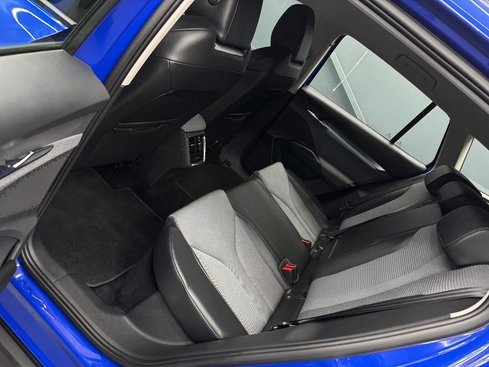 Skoda Enyaq 50 iV 5d