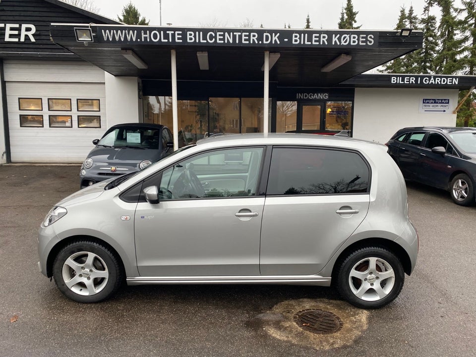 VW e-Up! High Up! 5d