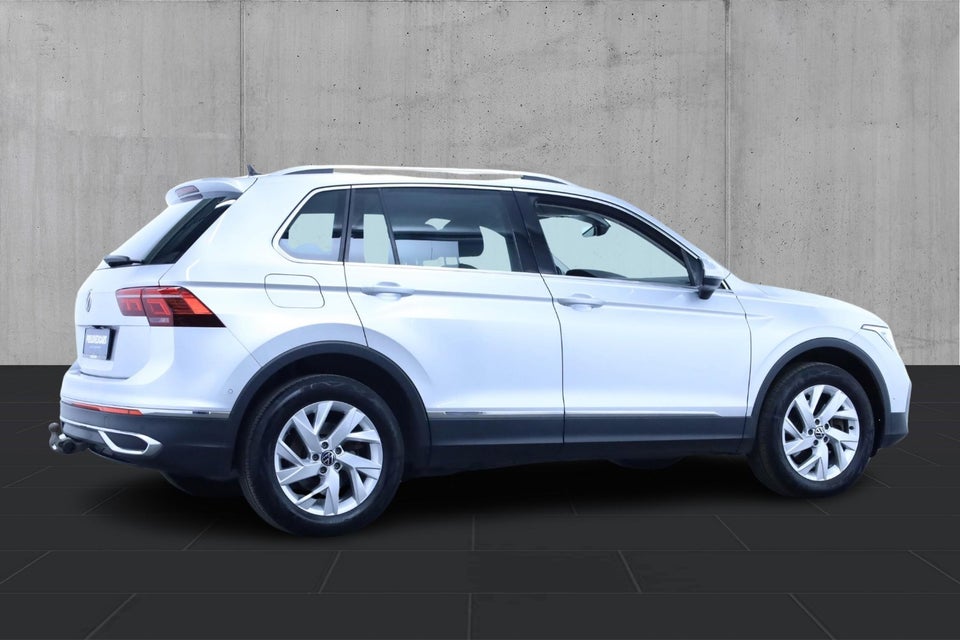 VW Tiguan 1,4 eHybrid Elegance DSG 5d