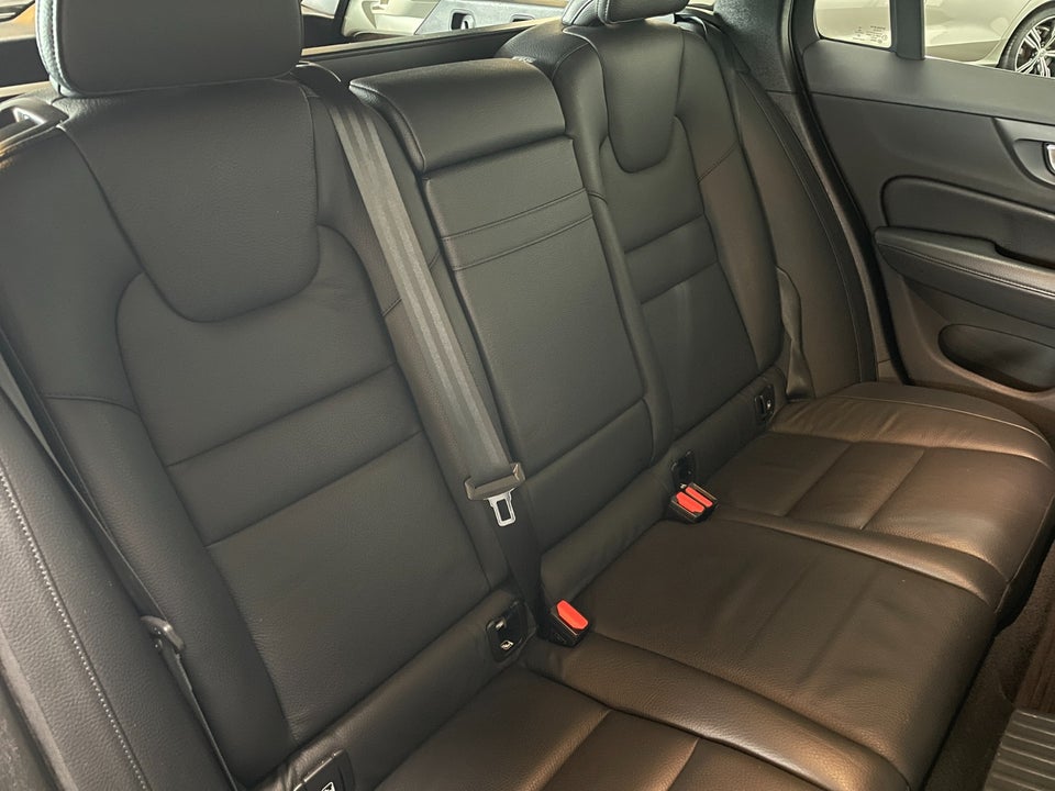 Volvo V60 2,0 T6 ReCharge Inscription aut. AWD 5d