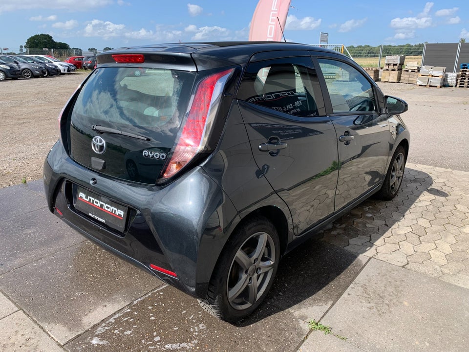 Toyota Aygo 1,0 VVT-i x-sky 5d