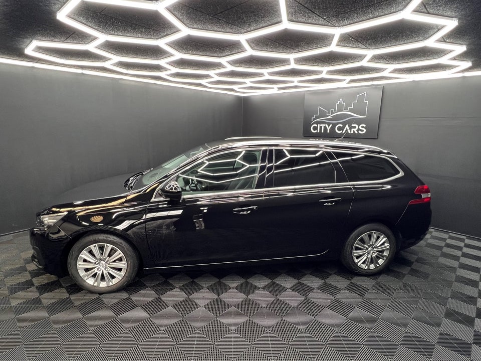 Peugeot 308 1,6 BlueHDi 120 Allure Sky SW EAT6 5d