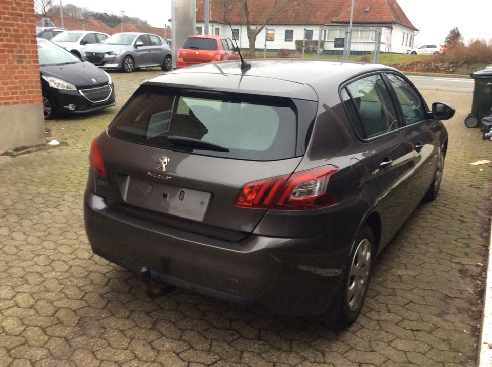 Peugeot 308 1,2 VTi 82 Active 5d