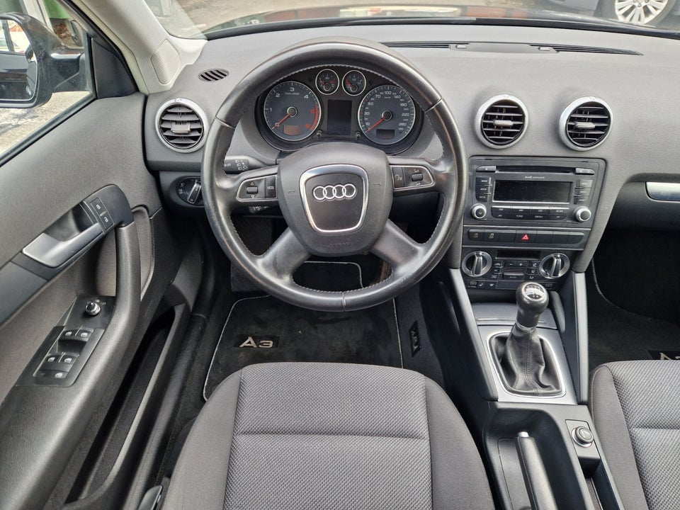 Audi A3 1,6 TDi Ambition Sportback 5d