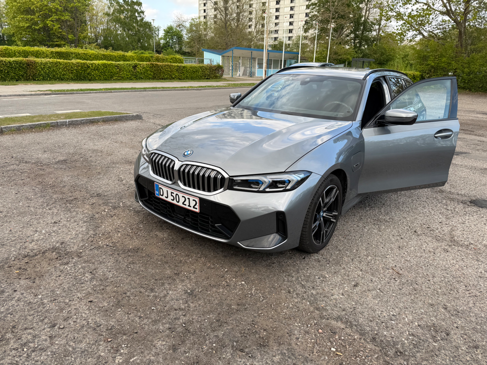 BMW 330e 2,0 Touring M-Sport aut. 5d