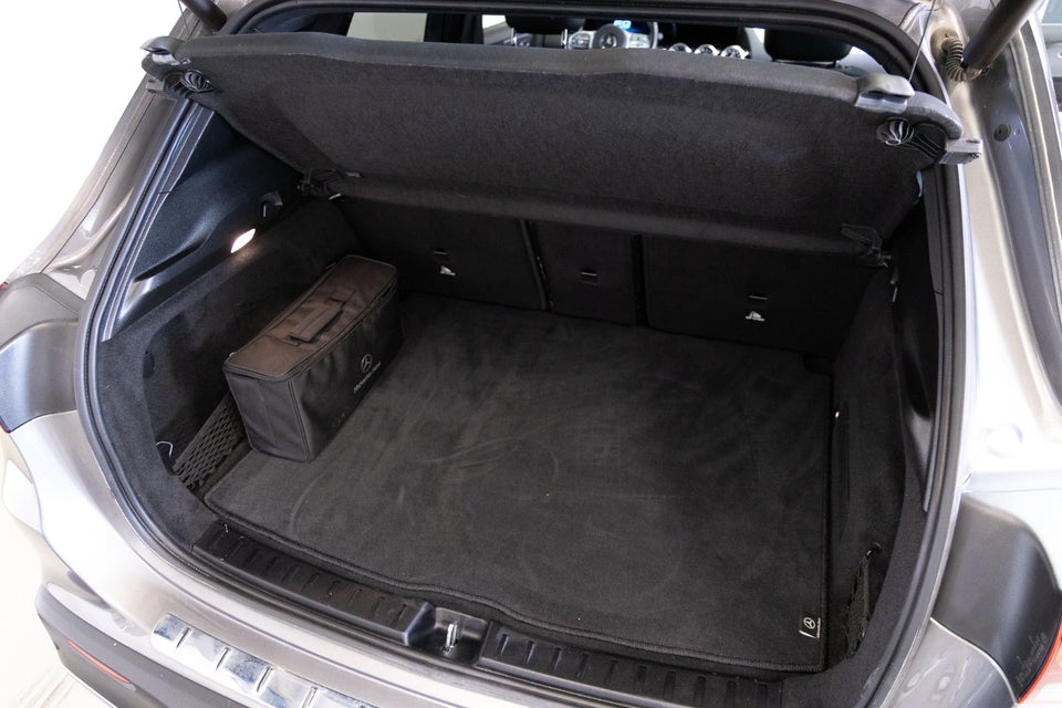 Mercedes EQA250 AMG Line 5d