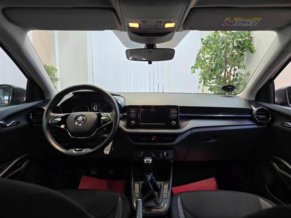 Skoda Fabia 1,0 MPi 65 Active 5d