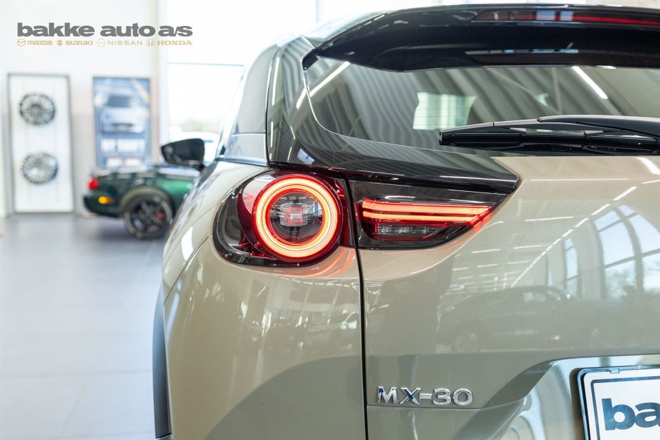 Mazda MX-30 e-SkyActiv Advantage 5d