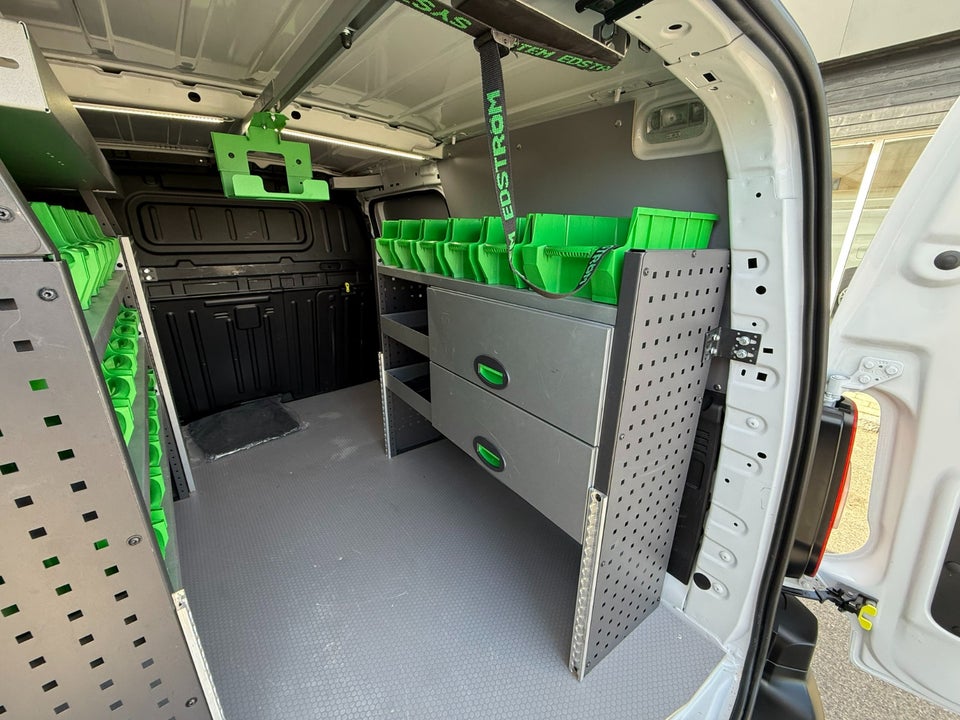 Peugeot Partner 1,5 BlueHDi 130 L2V2 Ultimate EAT8 Van