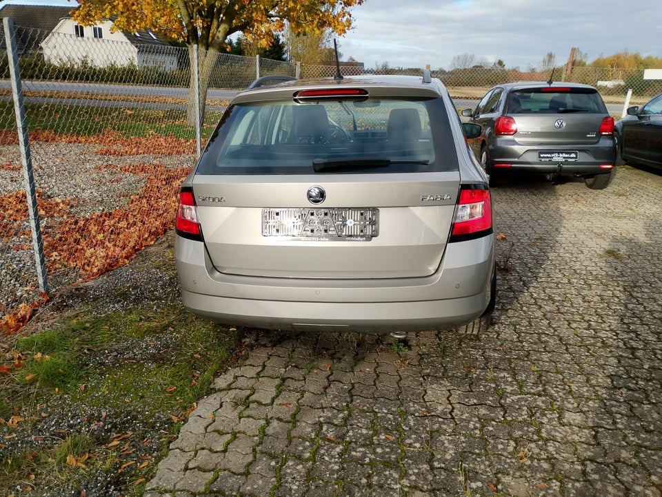 Skoda Fabia 1,0 TSi 110 Ambition Combi DSG 5d