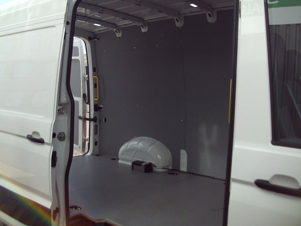 MAN TGE 2,0 3.180 Kassevogn L3H3 aut. FWD