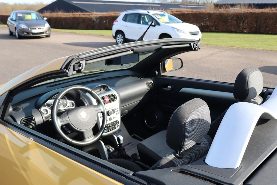 Opel Tigra 1,8 Sport 2d