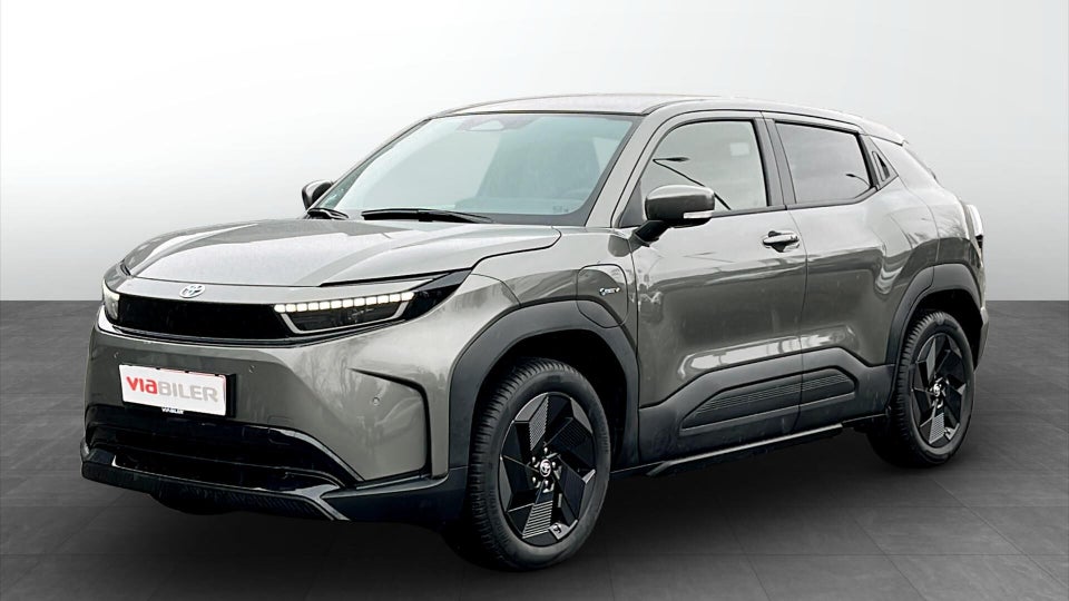 Toyota Urban Cruiser 61 Active 5d