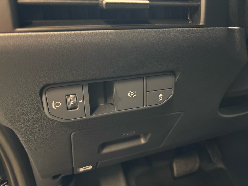 Kia PV5 51 Standard Range Upgrade 5d